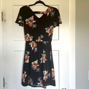 Maurice’s black floral dress xs
